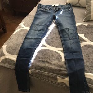 Hollister skinny jeans